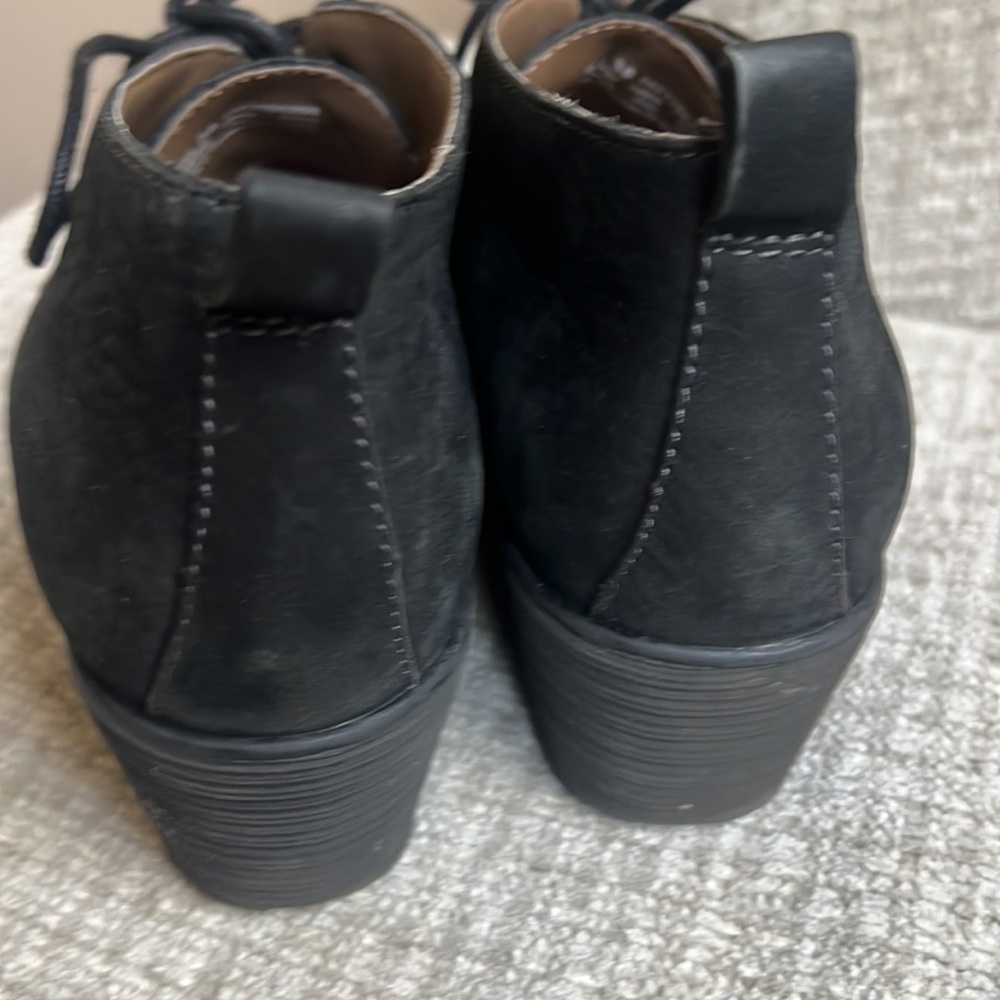 Dansko Cadee Lace Up Wedge Bootie Black Leather Women size 38 US 7.5-8 - Picture 5 of 9